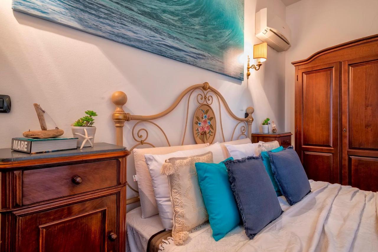 Sardinia Re - Foscolo 8 Apartment Alghero Bagian luar foto