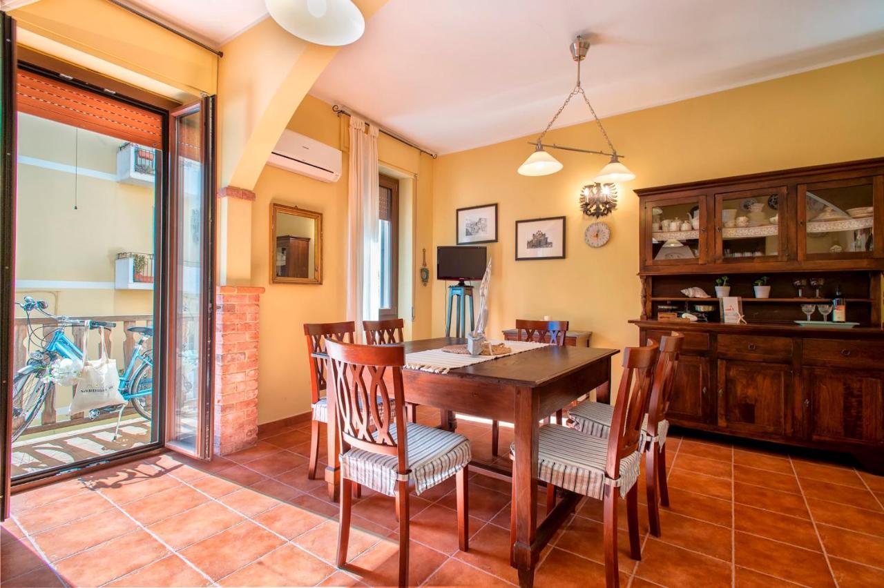 Sardinia Re - Foscolo 8 Apartment Alghero Bagian luar foto