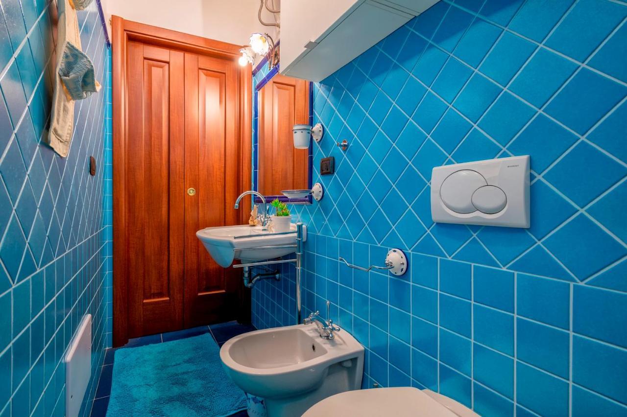 Sardinia Re - Foscolo 8 Apartment Alghero Bagian luar foto